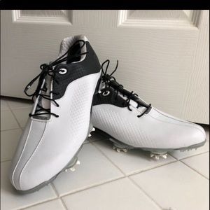 🆕 FootJoy Dryjoys-DNA Model: Size 9 1/2